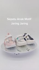 Sepatu Sneakers Anak Motif Flower Import Bisa Cod