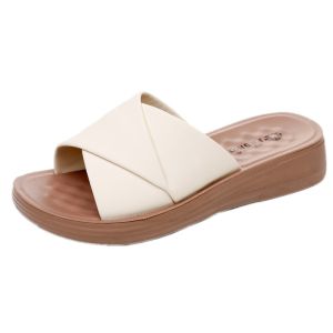 รองเท้าแตะพื้นแบนสำหรับคุณแม่วัยกลางคน รองเท้าแตะแบบสวมสบายสำหรับฤดูร้อน พื้นนุ่ม กันลื่น ด้านหน้าเป็นหนัง พื้นรองเท้าแบบแบน