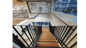 จมูกยางบันได PVC Stair Nosing Dynoflex ยาวเส้นละ 1.1 เมตร หนา 3.3 มม. มี 3 สี ดำ น้ำตาล เทา #จมูกยางบันได #Dynoflex