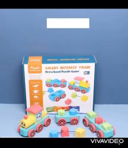 [Happy Kids] Wooden Smart Train Shape Cognition Vehicle Montessori Toys Puzzle Game 智趣小火车 Mainan Kereta Api - BT322