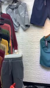 Celana Pendek Pria Dewasa: Desain Trendi & Nyaman