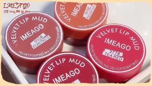 YTFSKFUI 【ซื้อ 1 รับ 1】กันน้ำกันเหงื่อมูสลิป4สีเครื่องสำอางลิปแมทกำมะหยี่แบบไม่ซีดไม่ติดทนนาน