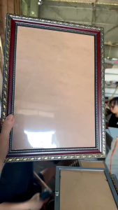 Khung bằng khen khổ giấy A4 lọt lòng: 21x30cm