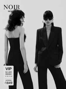 Noir Series MOCO Classic Revival Satin Lapel Woolen Suit Spring Summer Street Style Long Sleeve Loose Fit Womens Suit