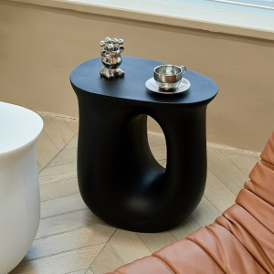MU FENG ZHI NAN | Movable Mini Creative Creamy Style Side Table