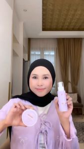 Berl Paket Body Scrub Brightening Berry Smoothies & Body cream Original Halal BPOM Peawatan tubuh Glowing wanita/pria aman bumil/busui
