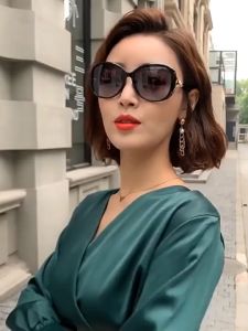 Kính Mát Nữ DC35 Tròng Oval Thời Trang Gọng Ôm Sát Mặt Chống Tia UV Hiệu Quả Lý Tưởng Cho Lái Xe Đi Biển Và Dạo Phố