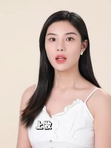 NOVO Serbuk Tekan✨粉饼7g 控油不脱妆定妆粉防水遮瑕不卡粉学生党干湿两用定妆粉饼 Powder To Control Oil Not Remove Makeup Waterproof