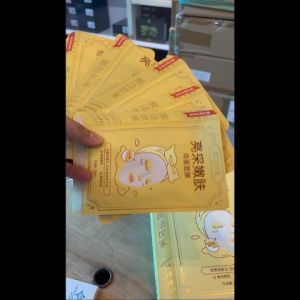 MASK FAMILY - Mặt nạ trứng làm mềm mịn da  se khít lỗ chân lông  làm sáng da phục hồi với chiết xuất từ lòng đỏ và lòng trắng trứng gà.