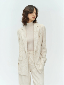 Retro Embroidery Straight Suit