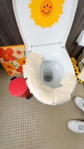 Disposable Toilet Seat Cover Bacteria-proof Paper Waterproof Travel Pad Pelapis Tandas Duduk