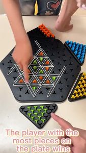 YUNLEO Chain Triangle Chess Game Family Chess Set Triggle Elastic Band Game 2-4 Players Interactive Brain Teaser