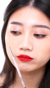 O.TWO.O Pensil Alis 2in1 Super Fine Eye Brow Delicate Sine Charming Slender Painter with Brush