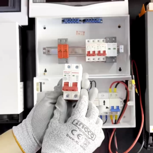 เบรคเกอร์ AC Breaker ไฟฟ้ากระแสสลับ 2P63A DC Circuit Breaker 63A