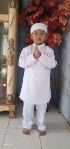 set koko anak warna putih bahan katun murah bisa cod