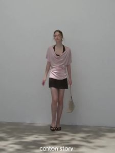 Flared Collar Asymmetric Sleeve Pink T-Shirt For Autumn Wearing