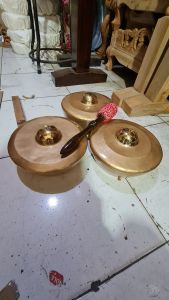 bonang kenong jaranan bahan besi galpanis pencu kuningan isi 3 nada