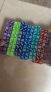 50pcs/Set Dice Transparan 14mm X 14mm Dadu Warna Warni Sudut Bulat Dice Set