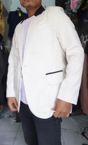 JAS FORMAL PUTIH TULANG LIST HITAM