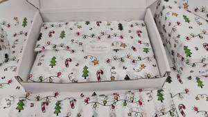 Giấy Gói Quà Họa Tiết Cây Thông Noel Ánh Sáng Nhiều Màu Sắc 50cm X 35cm Dùng Để Gói Quà Trang Trí Đám Cưới Sinh Nhật Quà Tặng Bó Hoa