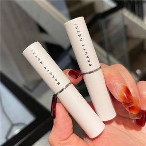 Fanshilin Colorless Lip Balm Hydrating Moisturizing and Nourishing Base Anti-Chapping Exfoliating Lip Lines Male and Female Authentic