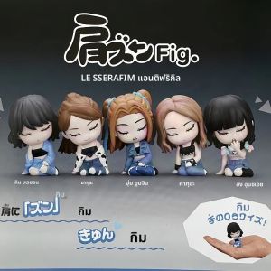 ขายใหม่ร้อนสาวเกาหลีกลุ่ม Le Sserafim Antifragile ไหล่ไหล่ท่าทาง Surprise กล่องตาบอดของเล่นตุ๊กตา