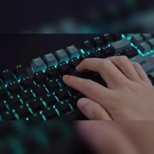 AULA-MOJING | E-sports Keyboard and Mouse Set Blue & Green Axis