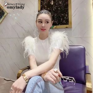 Spring Summer Fashion Streetwear Shoulders Ostrich Feathers T-Shirt Women Tees t shirt Lady Tops