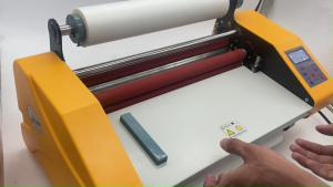 QUAFF HOT ROLL LAMINATOR by VSPH