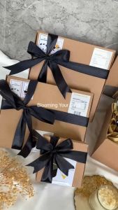 Kado Wisuda paket hadiah kelulusanwisuda Medali Custom - Mendali Akrilik Wisuda sertifikat wisuda kado unik kado custom