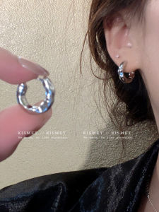 Fashionable Commuter Universal Design High-End Metal Texture Simple Small Circle Elegance Ear Studs Jewelry Accessories