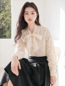 XIANGYING | Ethereal Tassel Blouse New Spring 2026