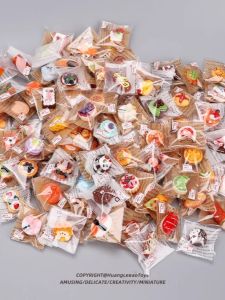 Creative Mini Bread Cake Simulation Toy Dessert Play Food Micro Model Dollhouse Accessories Childrens Play Kitchen Supplies