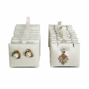 other | Jewelry Display Small Piece Of Beige White Brushed Leather Earrings Pendant Necklace Collection Jewelry Display Props 5*4cm