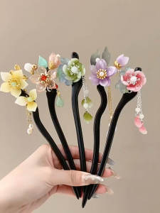 ปิ่นปักผมไม้พู่ดอกไม้โบราณฮั่นฝู่