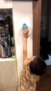 Đồ Chơi Nhảy Cao Thông Minh Chạm Đo Chiều Cao Cho Bé