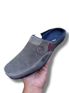 SANDAL PRIA KULIT SUEDE ZURRU