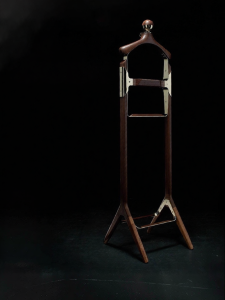Regent Home | Retro Style Wooden Clothes Rack with Storage