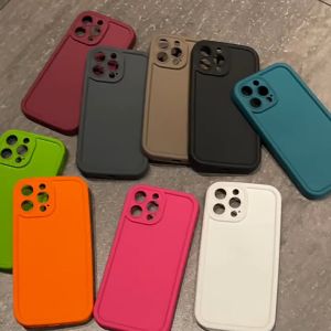 Tri-Town Matte Silicone Phone Case for Realme V50 C67 C3 C17 C11 C15 C20 C21 C25 C12 C35 C51 C53 C55 5i 9i 11x 12 Narzo N53 60X Couple Soft Case