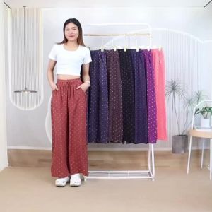 กางเกงผู้หญิง ดีเทลลายจุด เต็มตัว ขากระบอกใหญ่ เอวยางยืด มีกระเป๋า เนื้อผ้านิ่มลื่น ผ้าไหมญี่ปุ่น p9399#