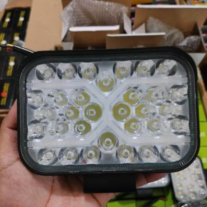 1 Pc - High Quality Spot Light with Signal Strobe Light 12-24V for all Truck trailers jeep etc.
