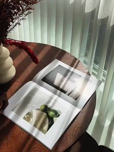 Vintage Japandi Style Modern Tea Table for Small Apartments
