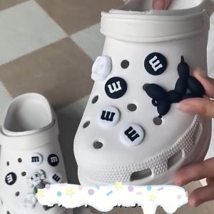 TKGirl รองเท้าตัวการ์ตูนติด, รองเท้าหัวโต, รองเท้าแฟชั่น, รองเท้าแตะยางนิ่มแบบสวมรัดสัน - ราคาน่า