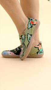 UIN Toledo I Women Canvas Art Painted Travel Shoes Round Toe Slip on Lightweight Loafers Cute Pet Series