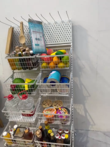 Snack Rack for Supermarkets and Convenience Stores 3/4 Tier Model with Wheels Movable Strong and Durable Suitable for Kitchens and Supermarkets.