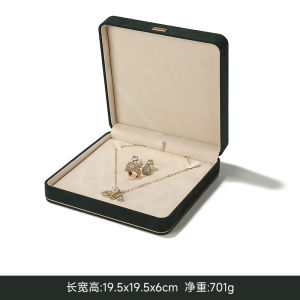 Luxury Velvet Jewelry Storage Box Engagement Ring Bracelet Necklace Set High End Jewelry Box Elegant Gift Box for Lovers