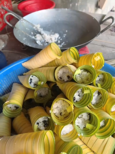 Bánh Dừa Bến Tre Nhà Gói | Bánh Lá Truyền Thống Nhân Đậu Xanh Chuối Xiêm Dẻo Béo Thơm Ngon