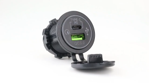 Bộ Sạc Nhanh Cho Xe Máy Ô Tô A93 - 2 Cổng Type-C PD Và USB QC 3.0 Chống Bụi Chống Nước Bền Bỉ