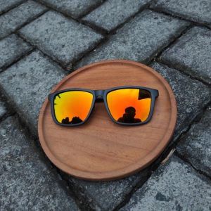 Kacamata Polarized Sunglasses Anti UV Radiasi Limited Edition COD