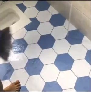 Wallpaper Stiker Lantai Dinding Bahan Tebal PVC Perekat Diri Toilet Tahan Air Stiker Lantai Pilihan Motif Menarik Lainnya -BISA COD